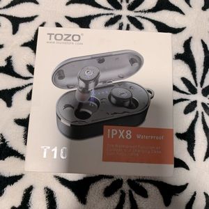 TOZO T10 - IPX8 waterproof